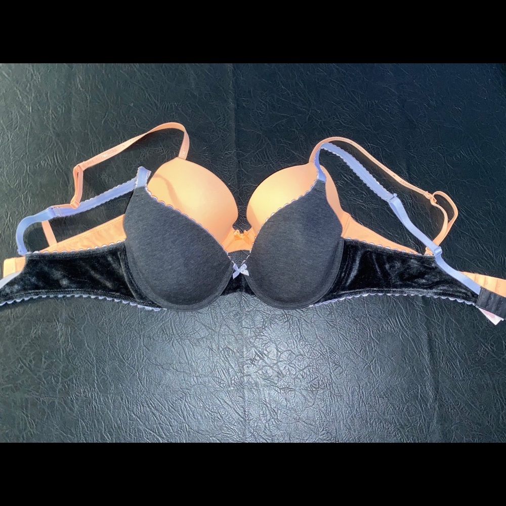 Victoria secret bra